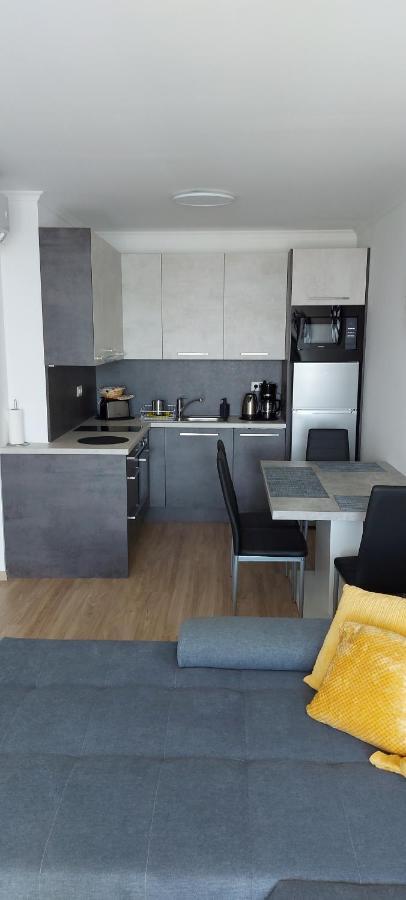 Life Apartmanok Siófok Buitenkant foto